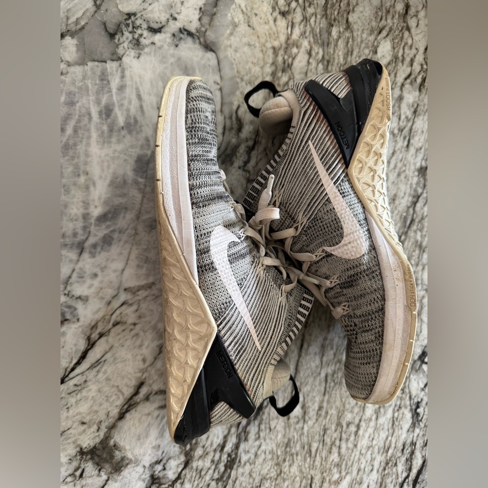 Nike Metcon Sneakers